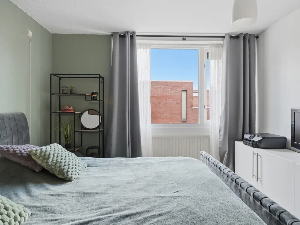 Adriaen van de Vennestraat 2, MIDDELBURG