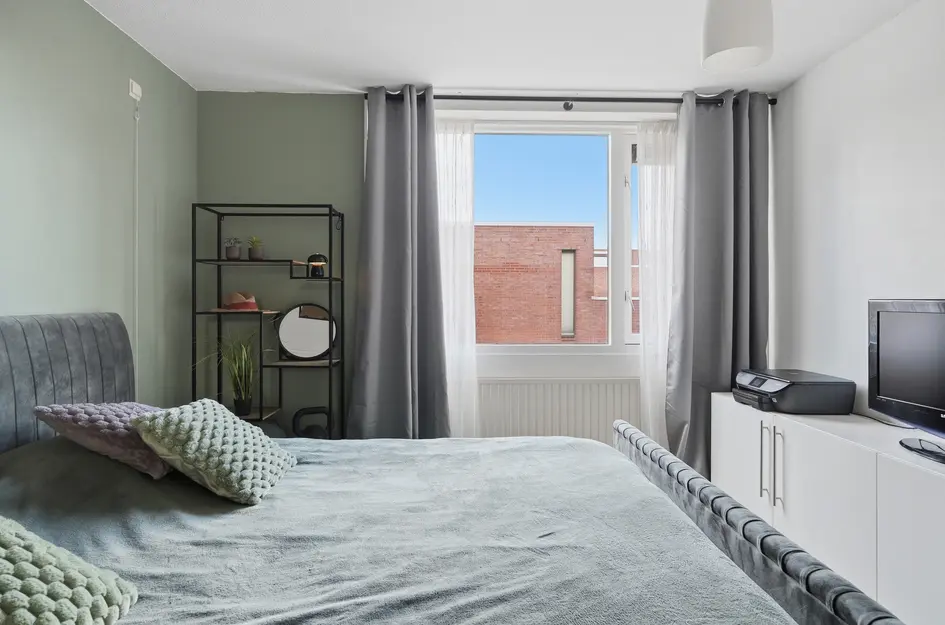 Adriaen van de Vennestraat 2