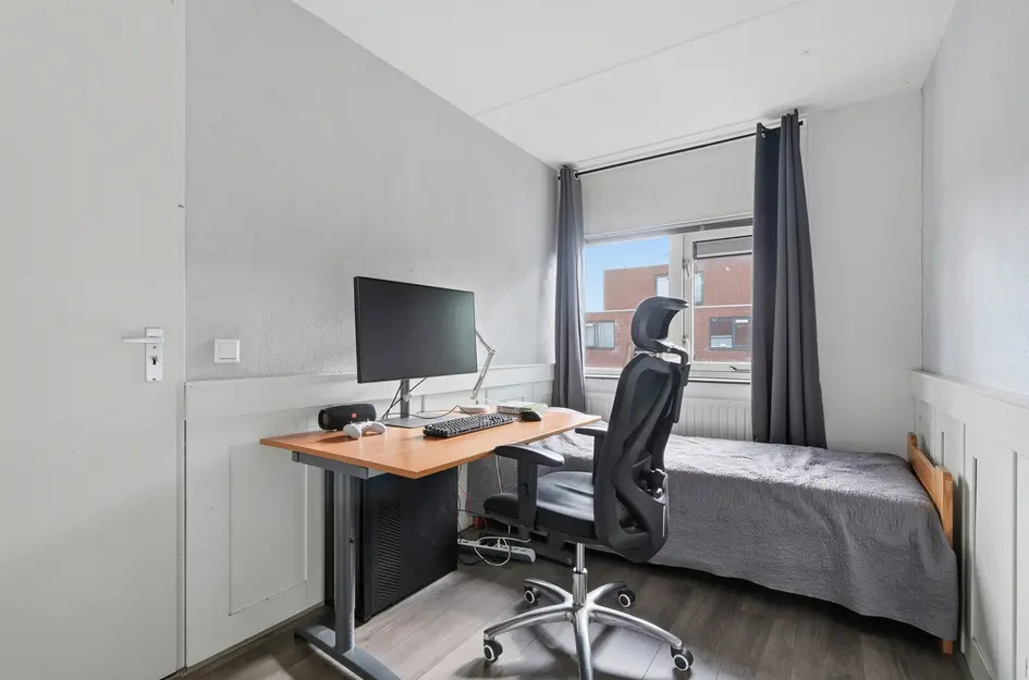 Adriaen van de Vennestraat 2