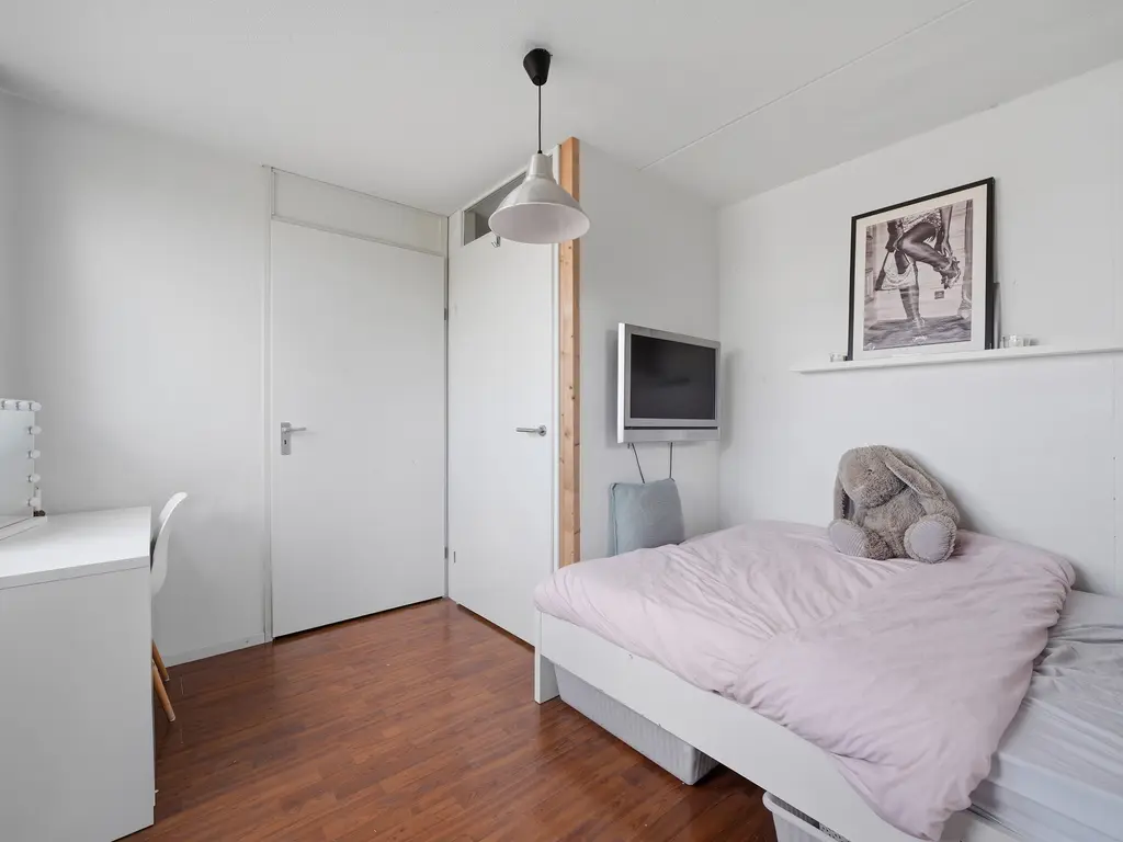 Adriaen van de Vennestraat 2, MIDDELBURG