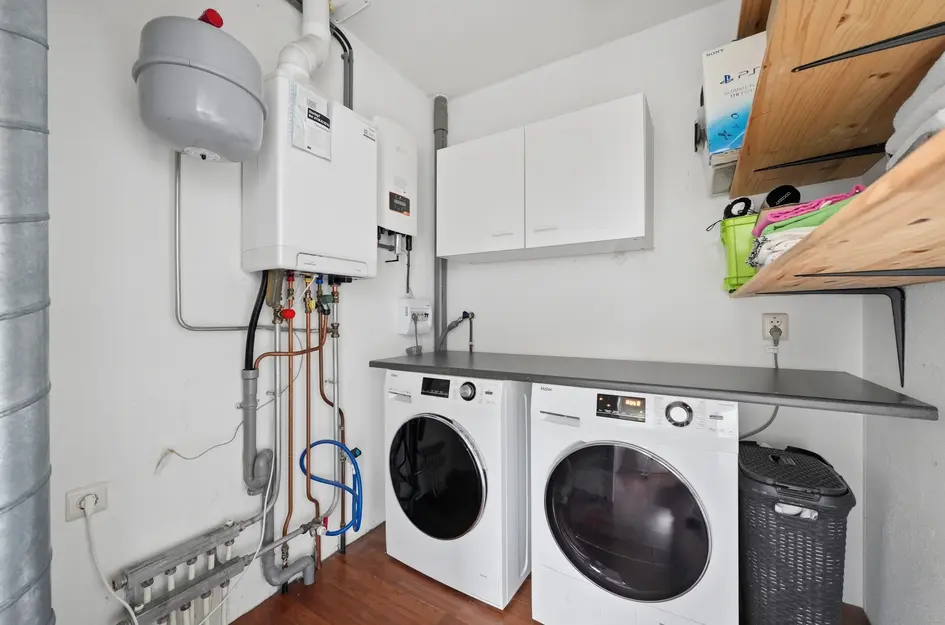 Adriaen van de Vennestraat 2