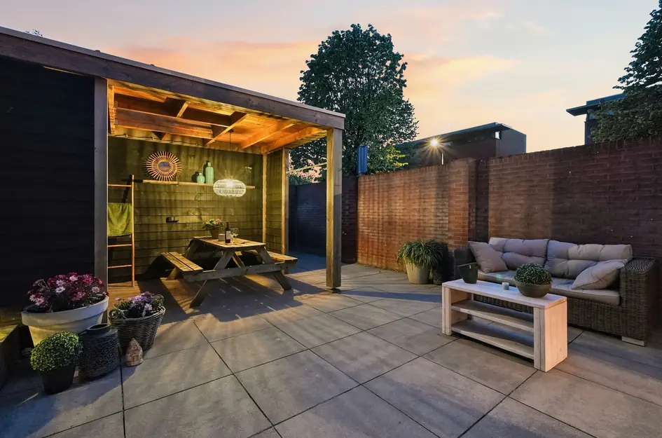 Adriaen van de Vennestraat 2