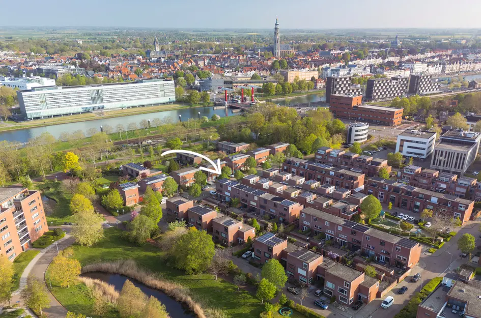 Adriaen van de Vennestraat 2