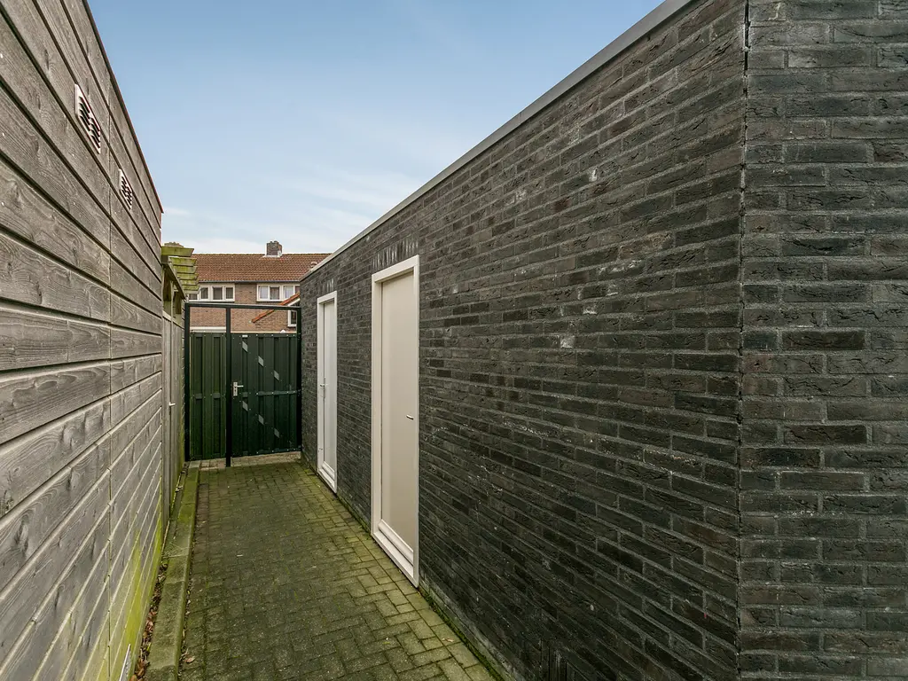 J.I. Sandersestraat 70e, OOST-SOUBURG