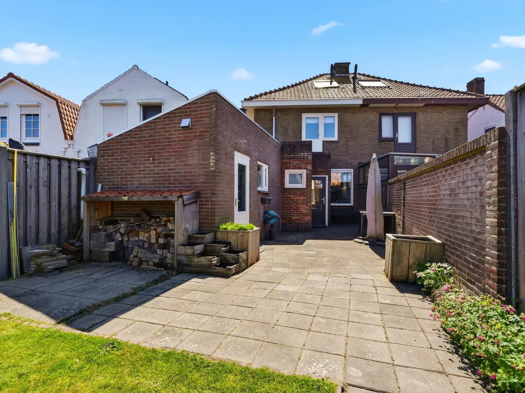 Dijkstraat 48, OOST-SOUBURG
