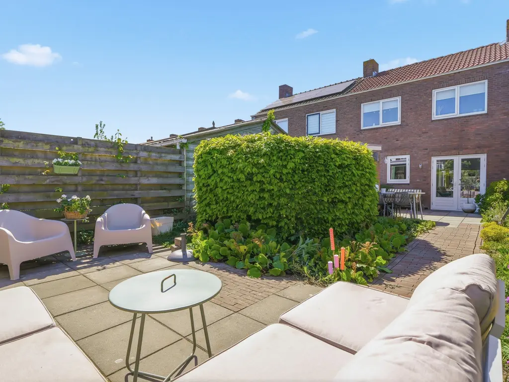 Pieter Louwersestraat 9, OOST-SOUBURG