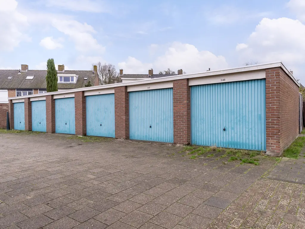 Garage Willem-Alexanderstraat 537 , OOST-SOUBURG