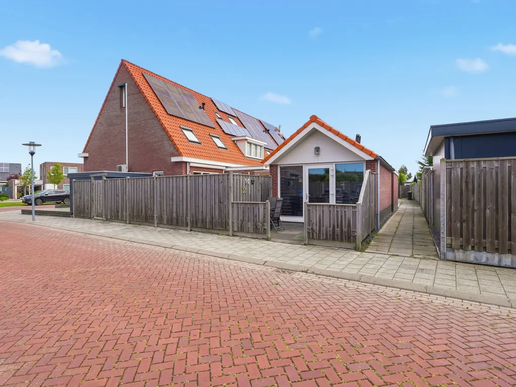 Nieuwe Land 18, ZOUTELANDE