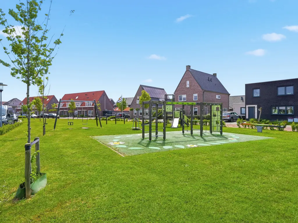 Nieuwe Land 18, ZOUTELANDE