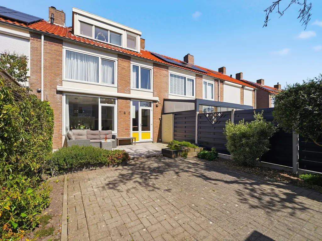 Van Ginkelstraat 33, OOST-SOUBURG