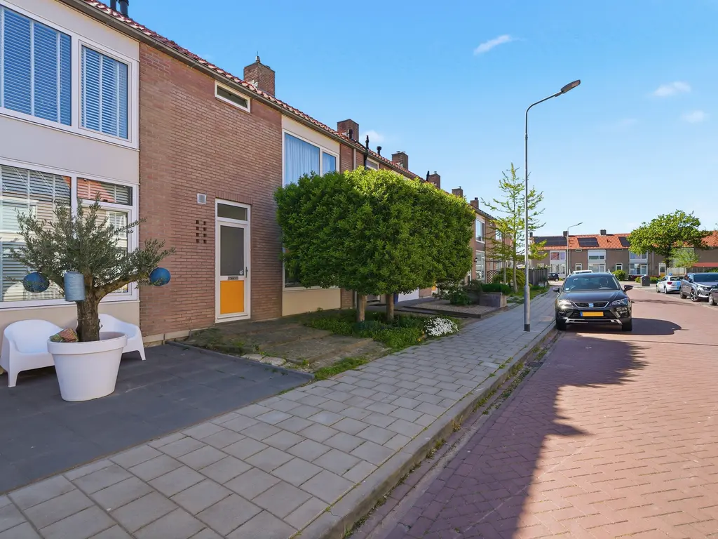 Van Ginkelstraat 33, OOST-SOUBURG