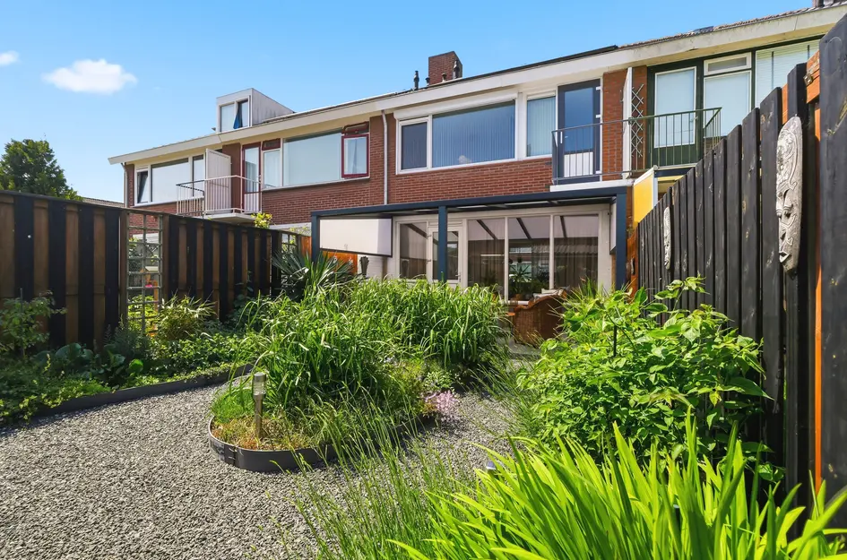 Roerstraat 6