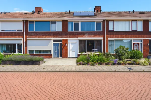 Roerstraat 6