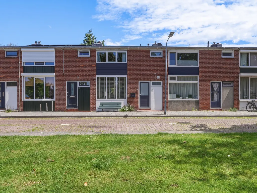Zeelandiaplein 5, OOST-SOUBURG