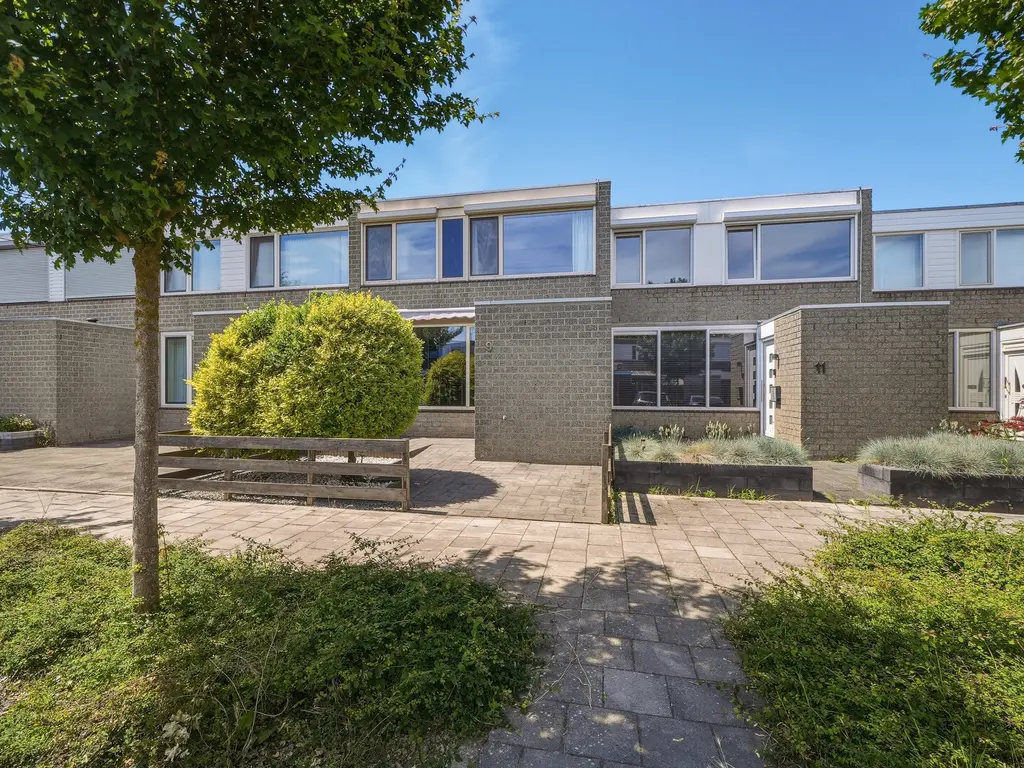 Hunzestraat 9, OOST-SOUBURG