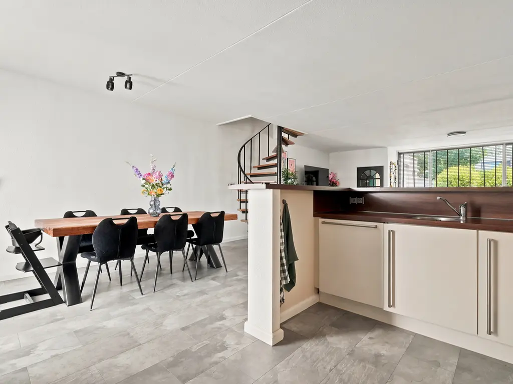 Hunzestraat 9, OOST-SOUBURG