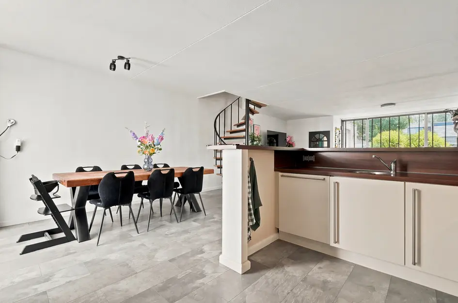 Hunzestraat 9