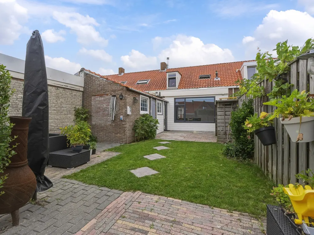 Koudorpstraat 9, WESTKAPELLE