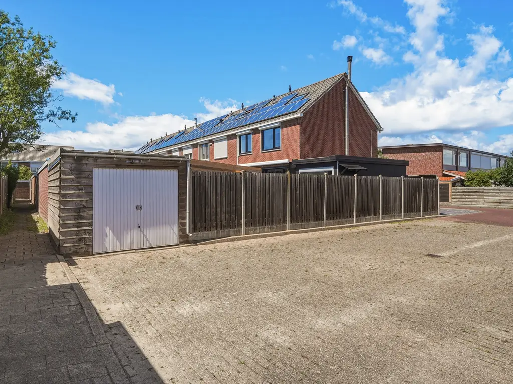 Pieter Louwersestraat 41, OOST-SOUBURG
