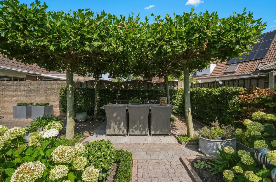 Noordeinde 8