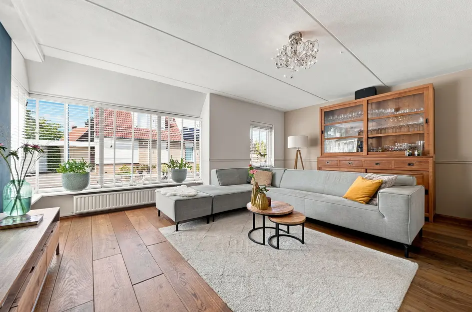 Noordeinde 8