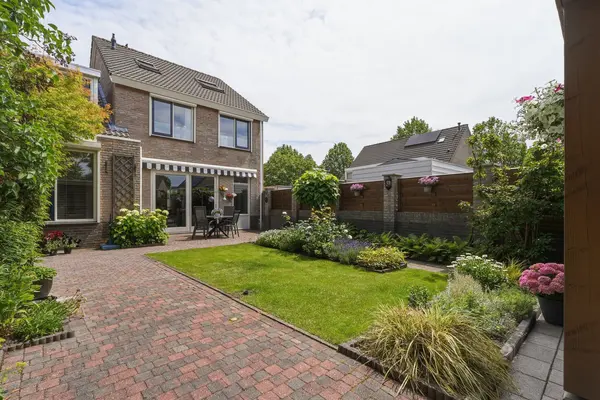 Kingstraat 1