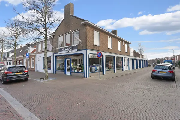 Kanaalstraat 23
