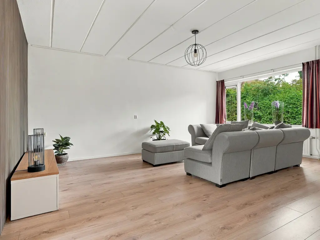 Smaragd 49, MIDDELBURG