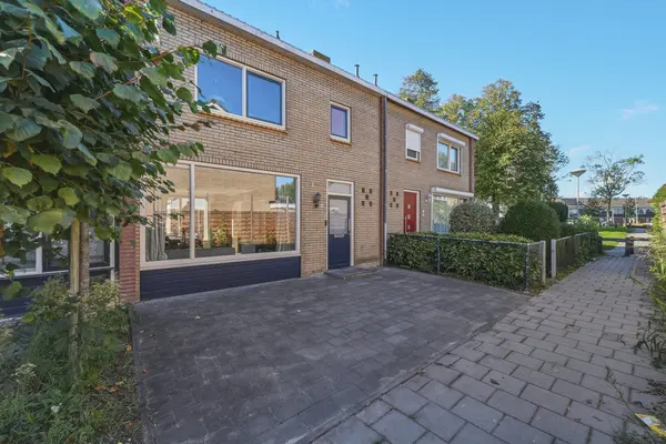 Esdoornstraat 45