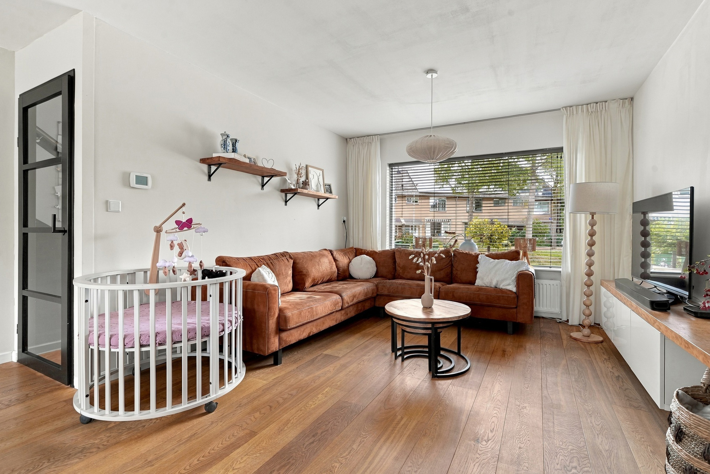Tussenwoning te koop: Trix Terwindtstraat 21, Middelburg