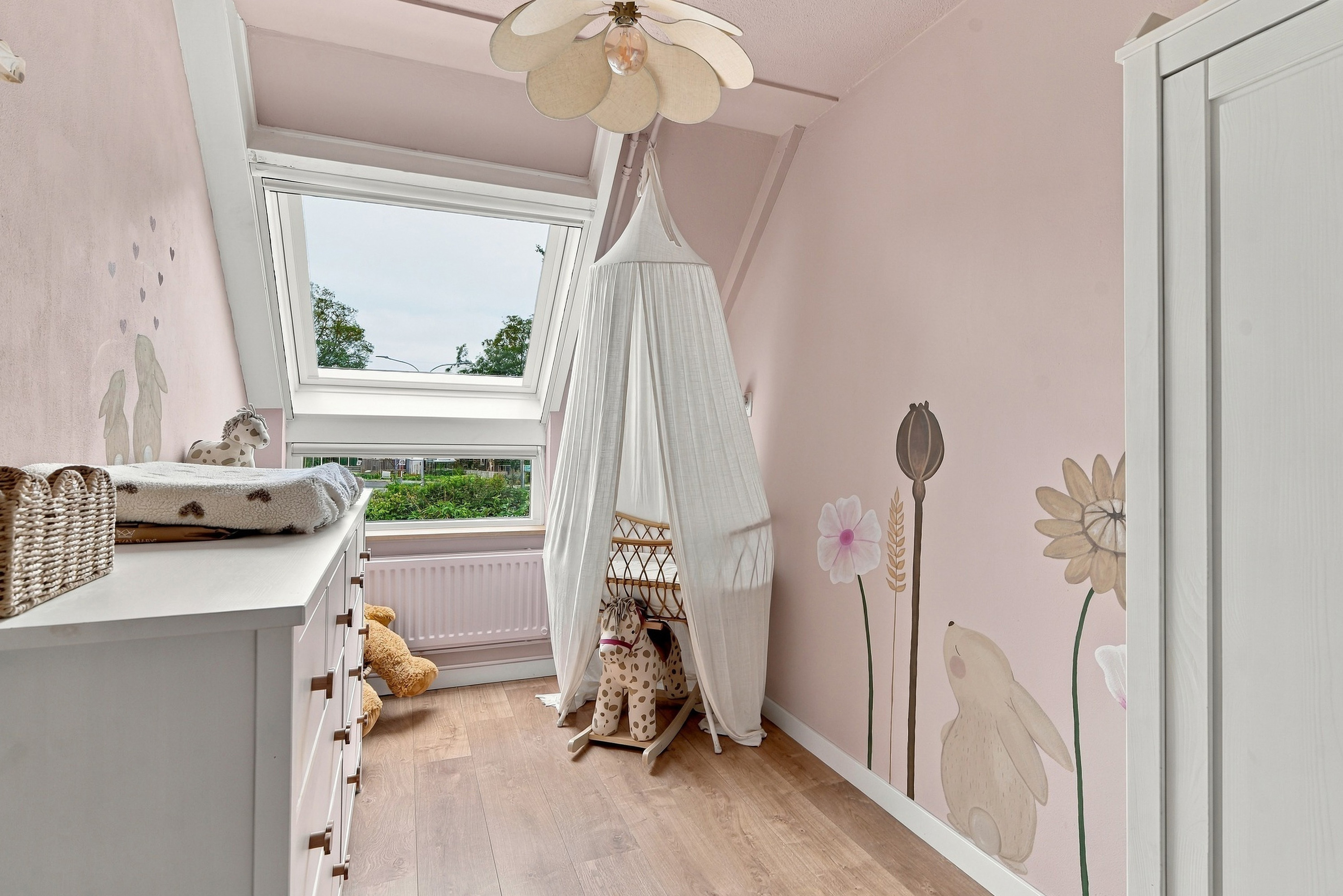 Tussenwoning te koop: Trix Terwindtstraat 21, Middelburg