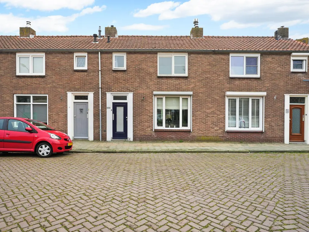 Middenhofsingel 53, OOST-SOUBURG