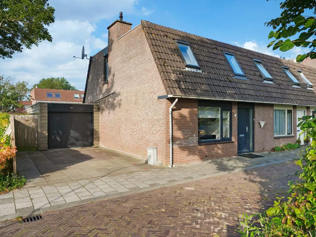 Opaal 1, MIDDELBURG