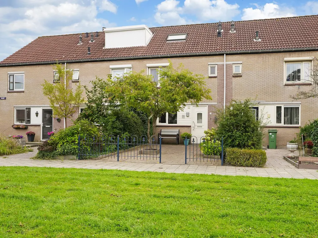 Omloop 21, MIDDELBURG