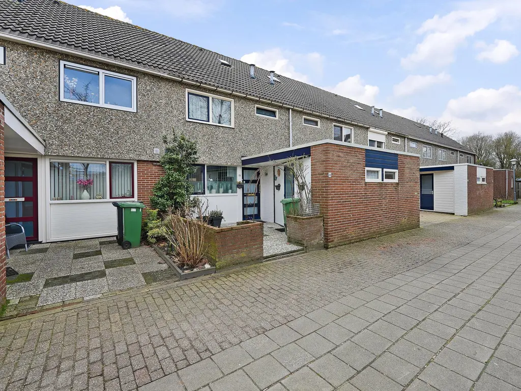 Ewisland 23, MIDDELBURG