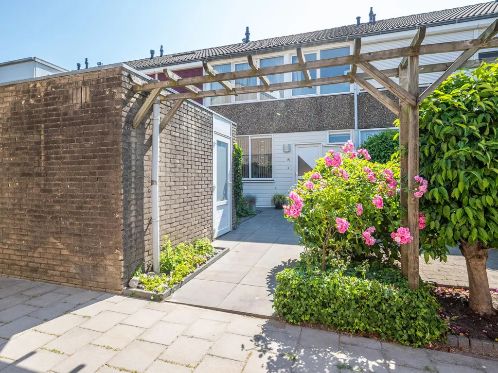 Zaanstraat 15, OOST-SOUBURG