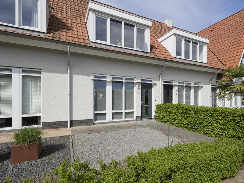 Vuurvlinder 19, TERNEUZEN