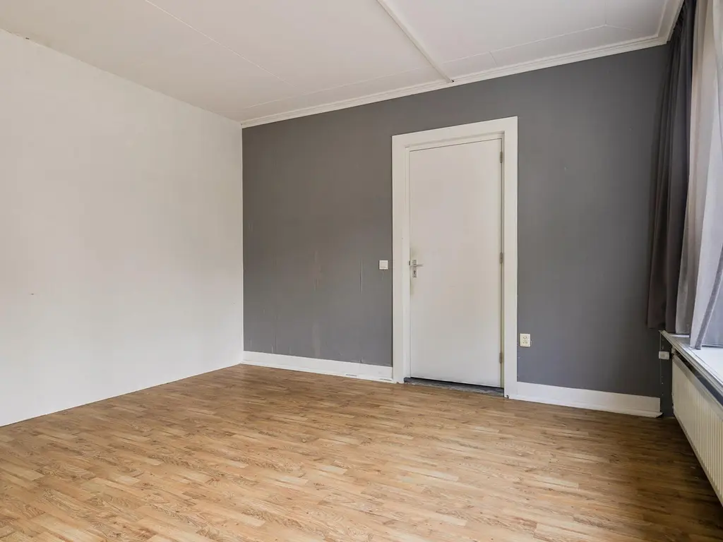 Grenulaan 33, TERNEUZEN
