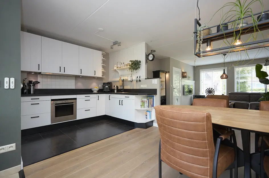 Hoefbladstraat 13