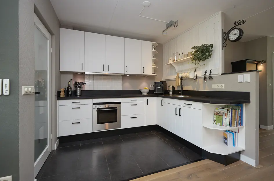 Hoefbladstraat 13