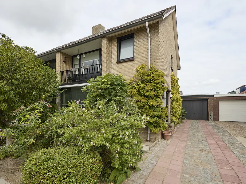 Oranjestraat 20, TERNEUZEN