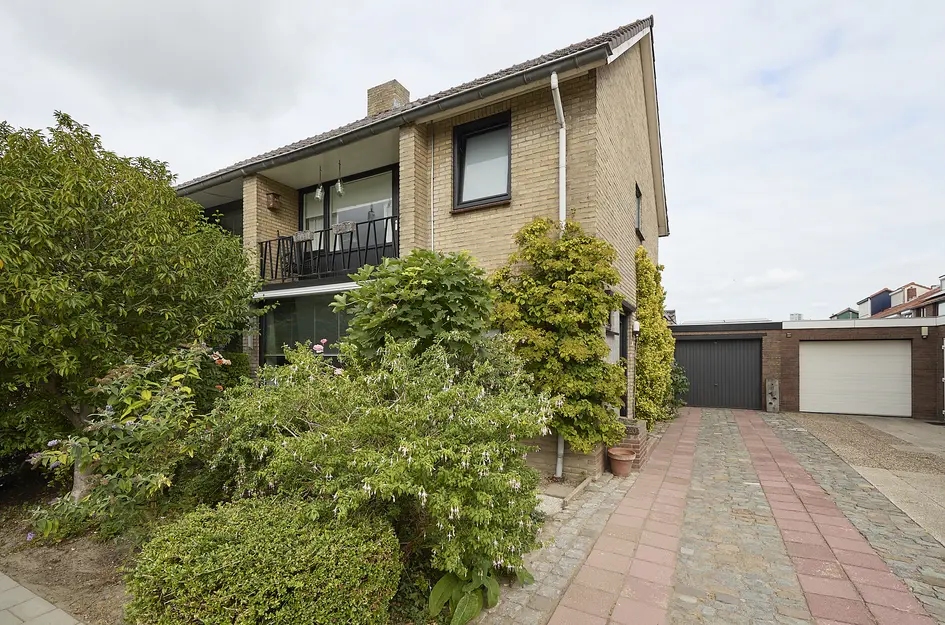Oranjestraat 20