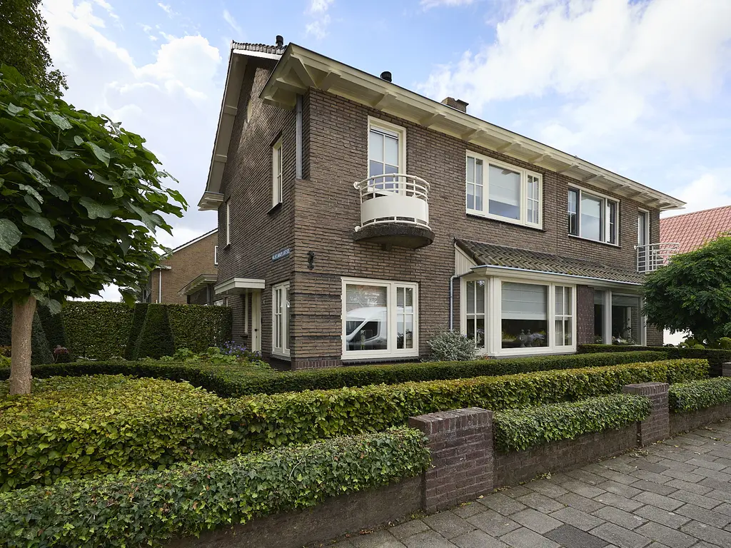 Wilhelminaplantsoen 24, TERNEUZEN