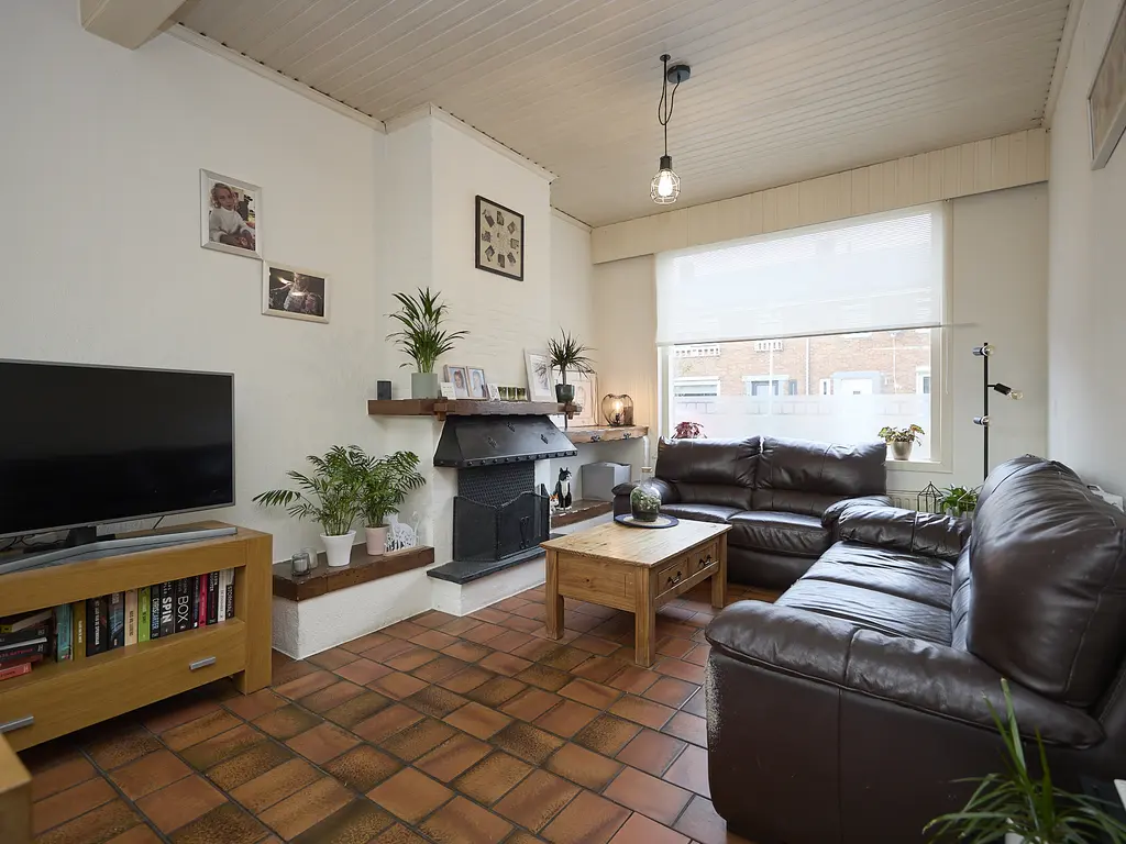 Westdam 77, SAS VAN GENT