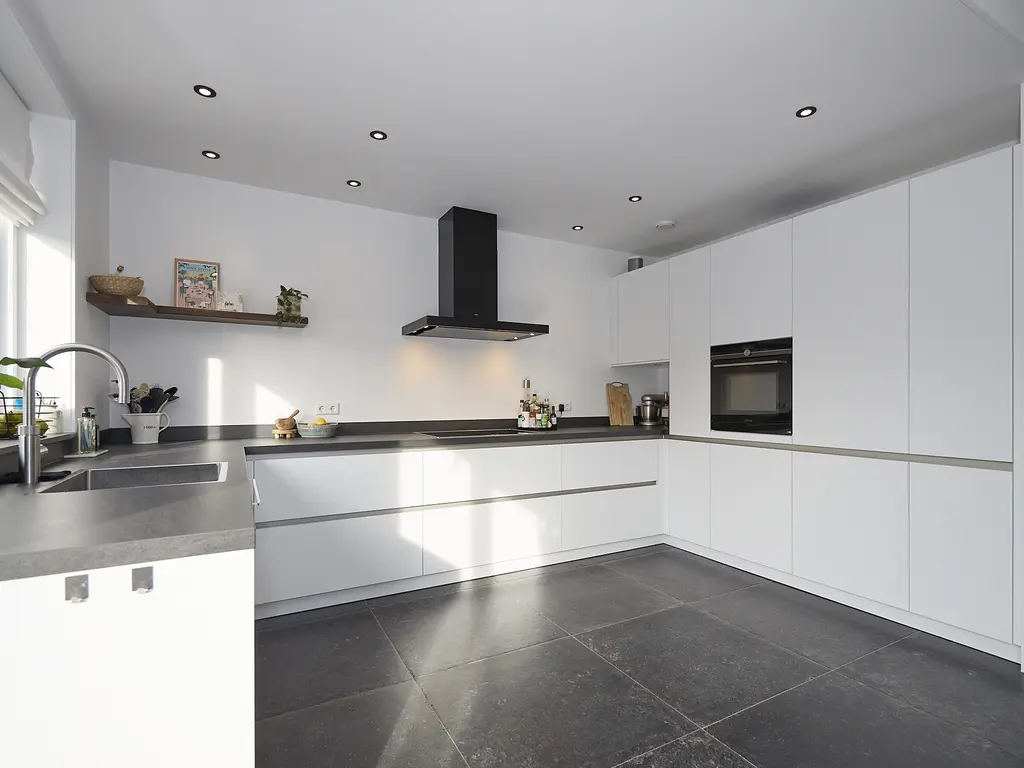 Roerdomp 2, TERNEUZEN