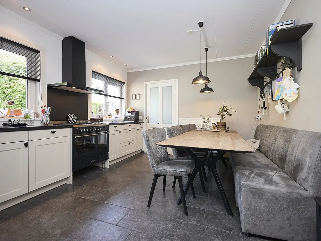 Voltastraat 2, TERNEUZEN