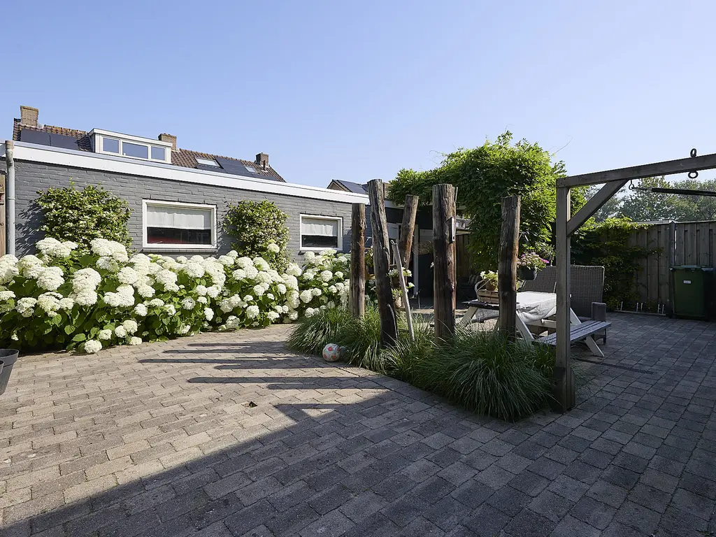 Voltastraat 2, TERNEUZEN