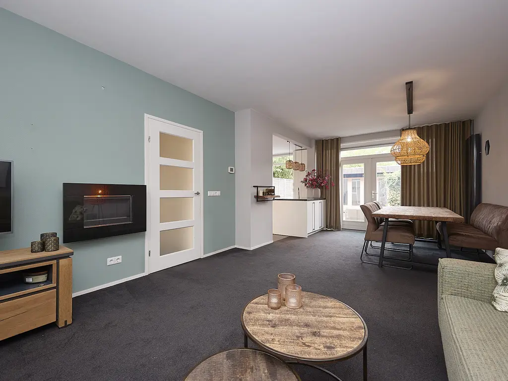 Madame Curiestraat 16, TERNEUZEN