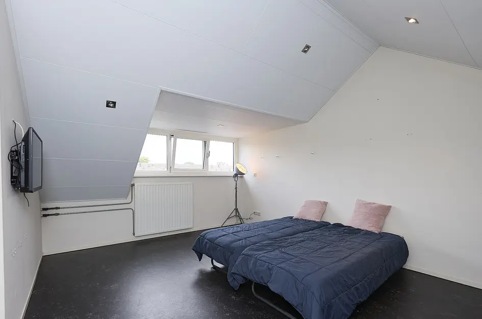 Madame Curiestraat 16