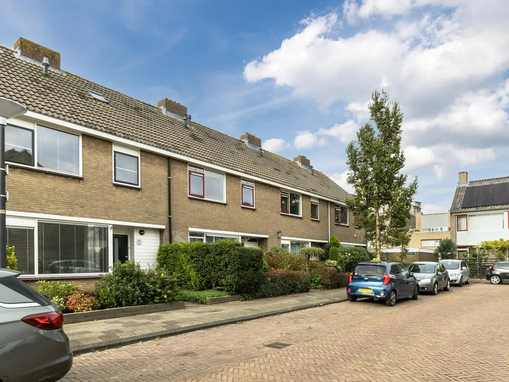 Plevierstraat 59, MAASSLUIS